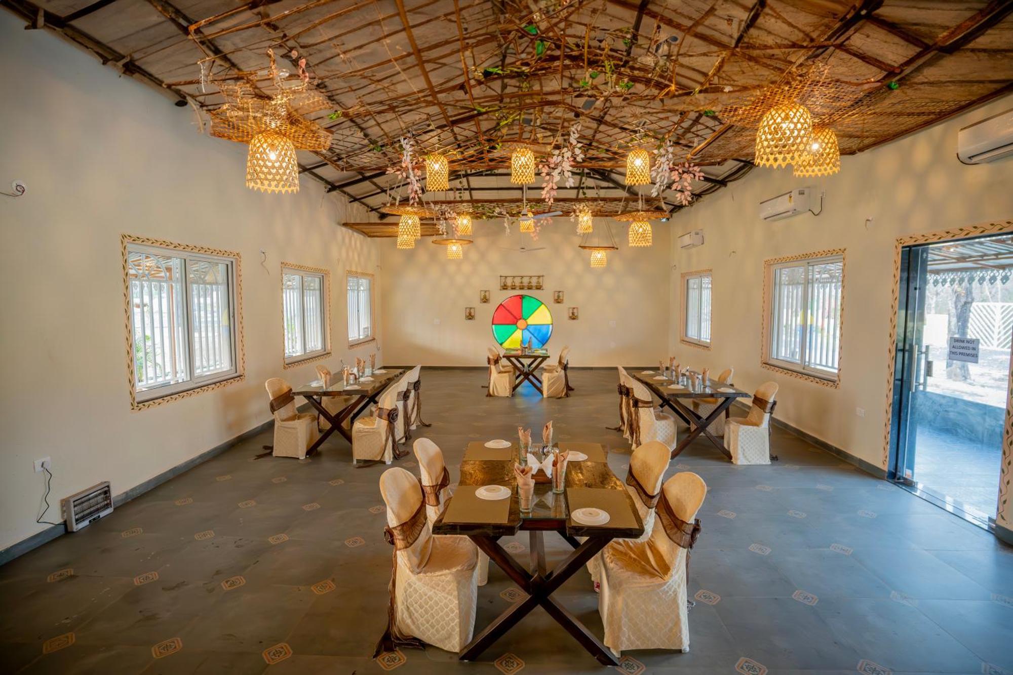 Palash The Jungle Resort Gondia Exterior photo